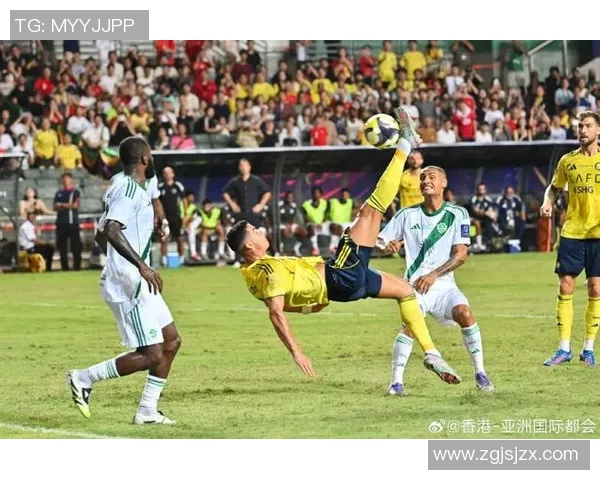 足球三大巨星带领球队赢得胜利的幕后故事揭秘