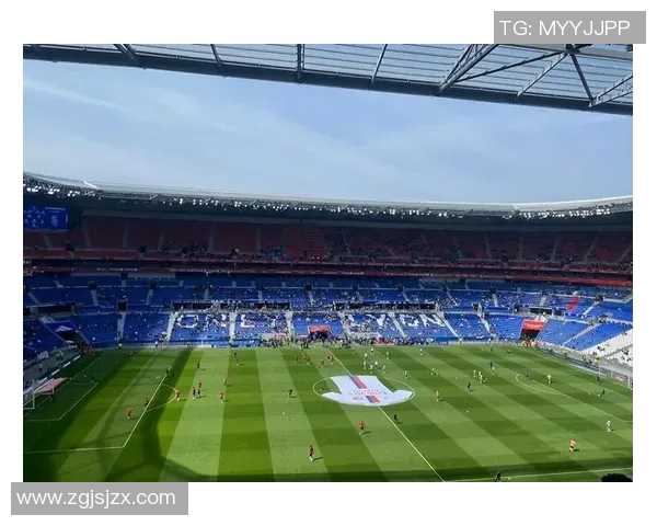 震撼足球球星剪辑大片炫酷转场展现绿茵场激情时刻